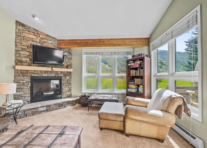 Woods25 Townhome *